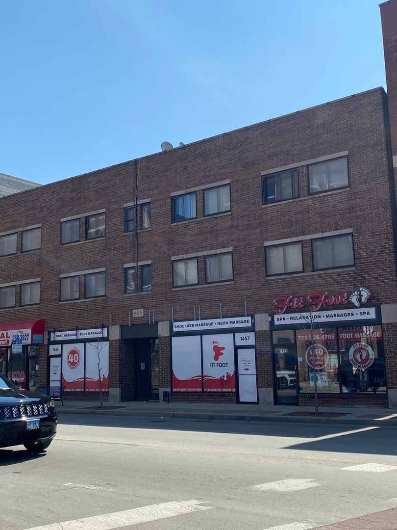 1455 Fullerton Avenue, Chicago, IL 60614
