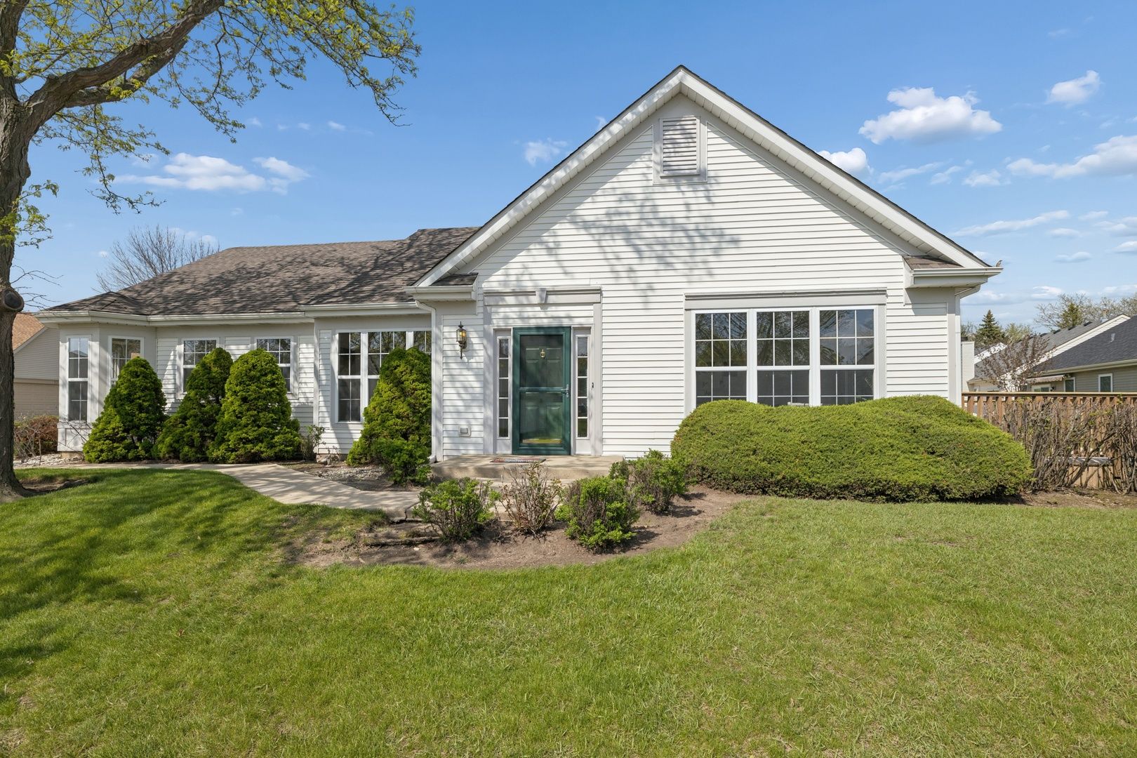 13729 S Redbud Drive — Plainfield, IL 60544