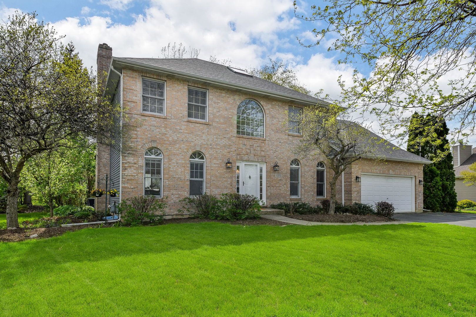 635 Samantha Circle — Geneva, IL 60134