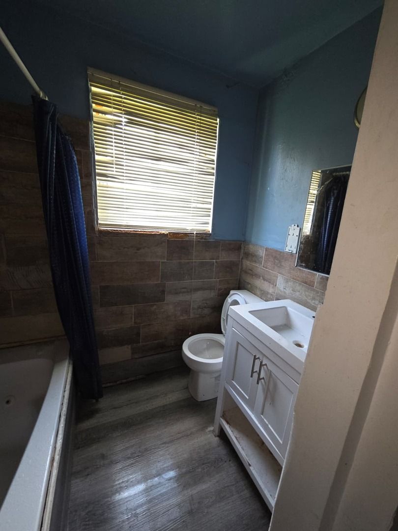 4132 138th Street, Robbins, IL 60472