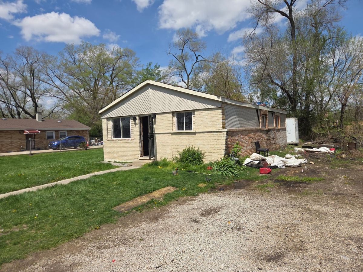 4132 138th Street, Robbins, IL 60472