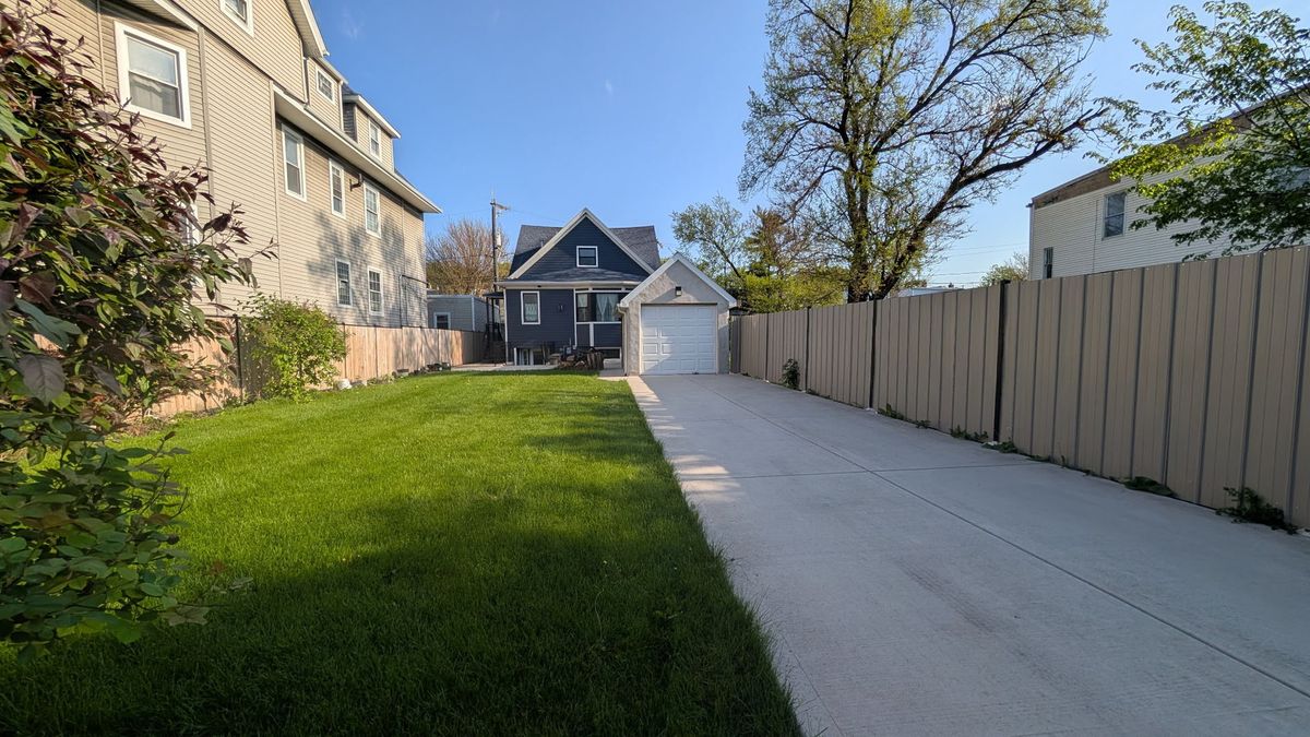 4940 Huron Street, Chicago, IL 60644