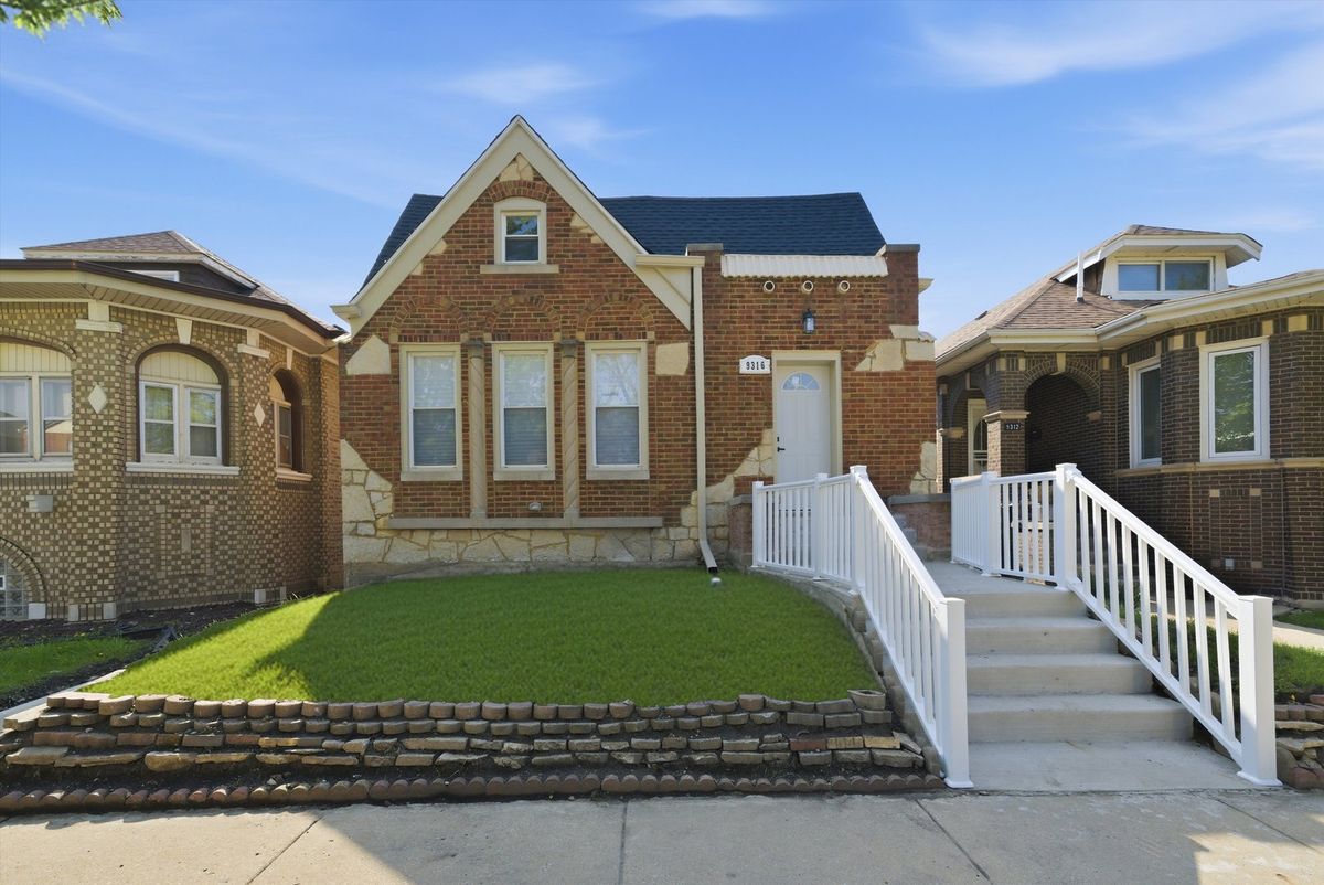 9316 May Street, Chicago, IL 60620