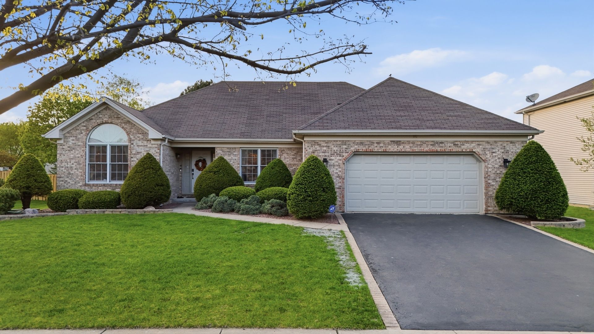 25006 Sandra Lane — Plainfield, IL 60544