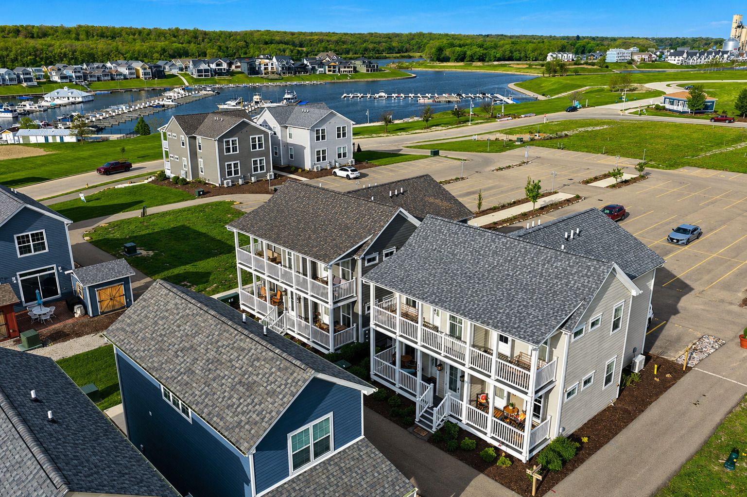 200 Great Loop Drive — Ottawa, IL 61350