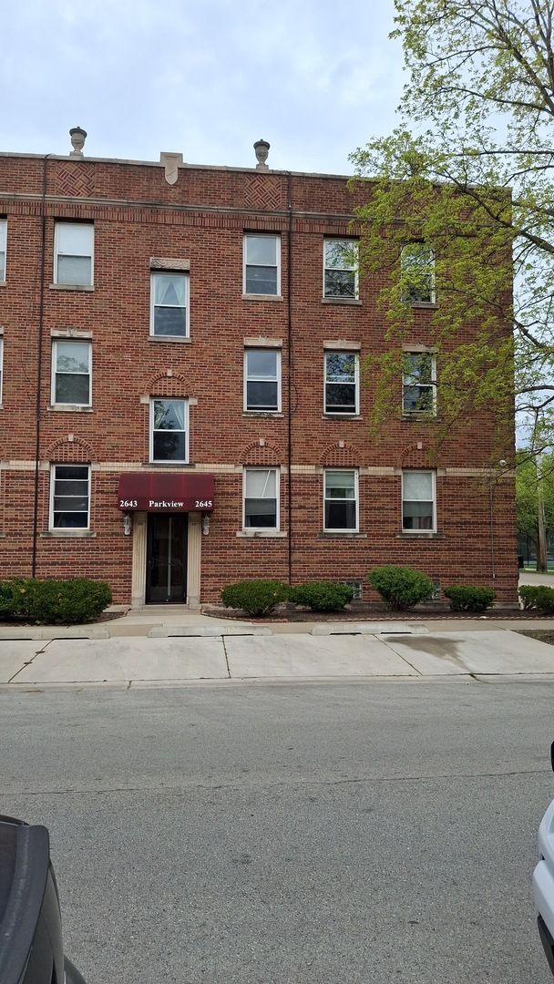 2643 S 61ST Court #1N — Cicero, IL 60804