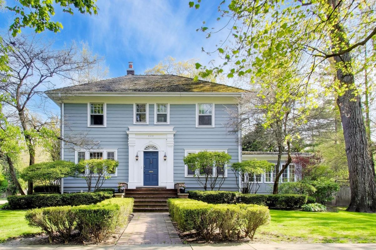 625 Center Avenue, Lake Bluff, IL 60044