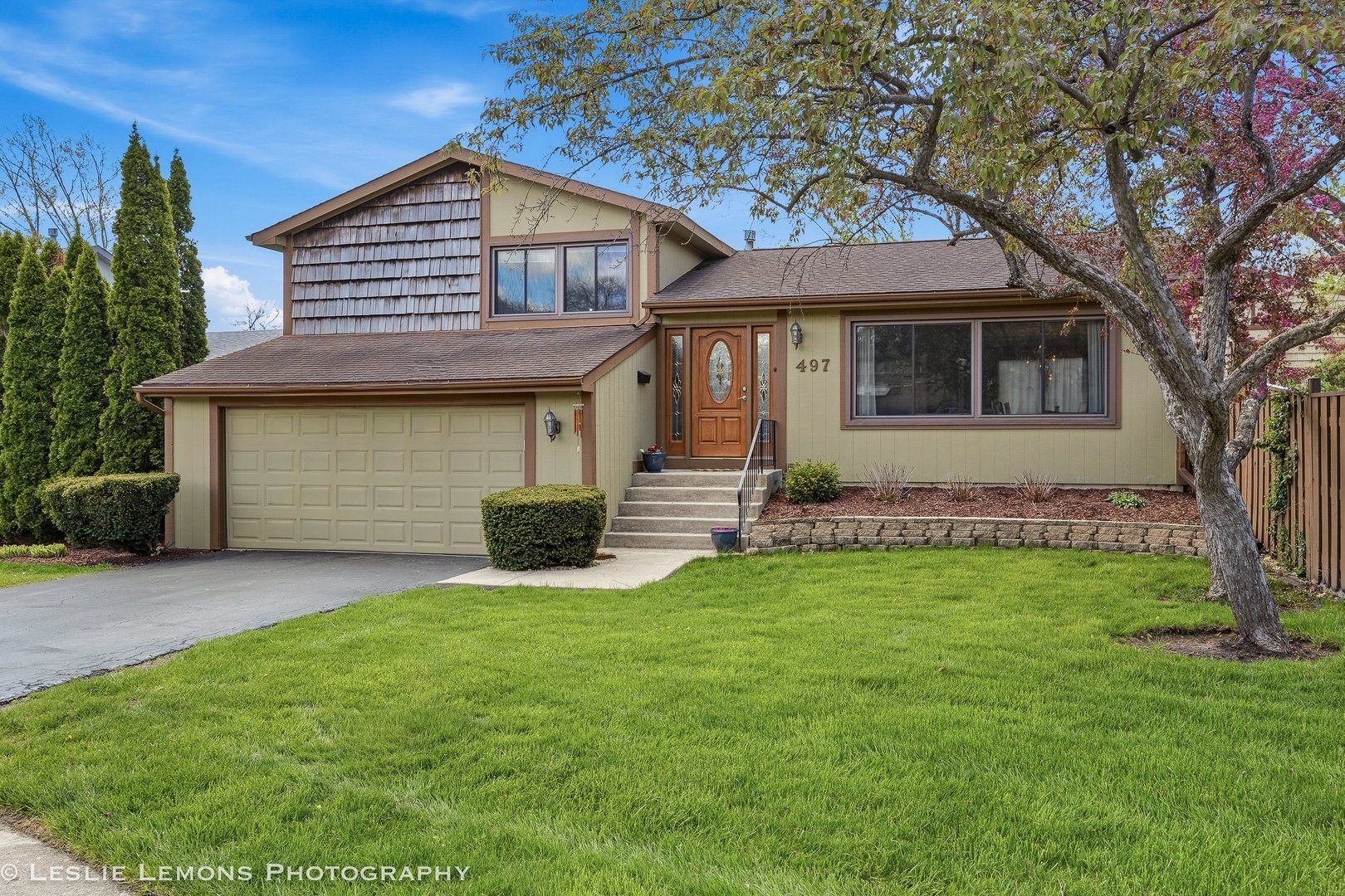 497 Sequoia Trail — Roselle, IL 60172
