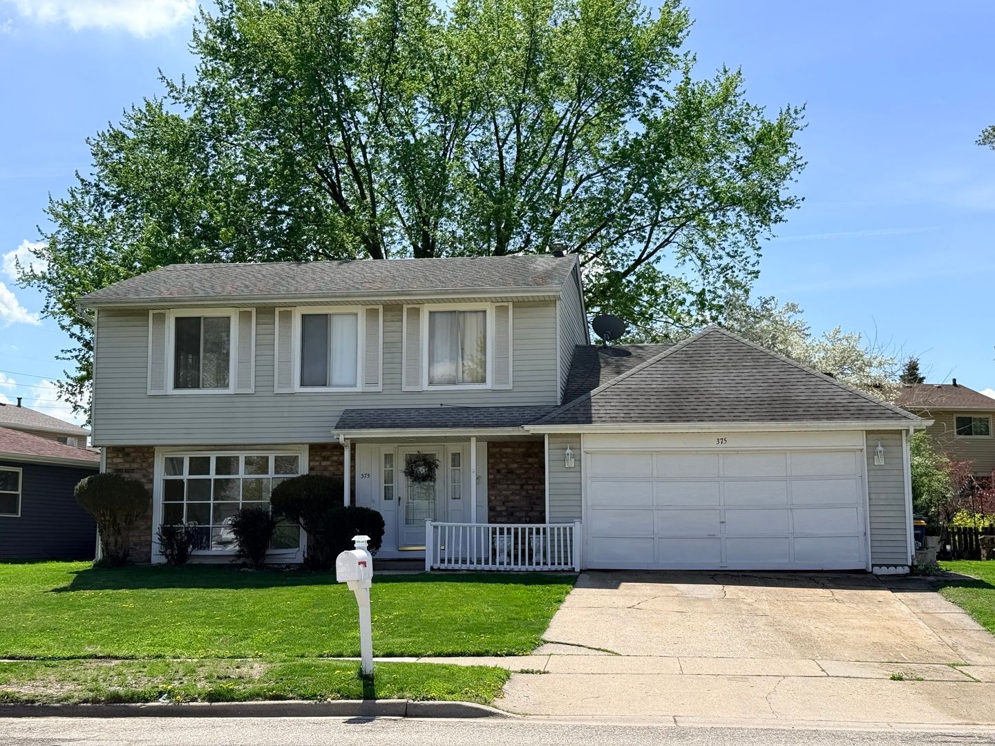 375 Longford Drive — Elgin, IL 60120