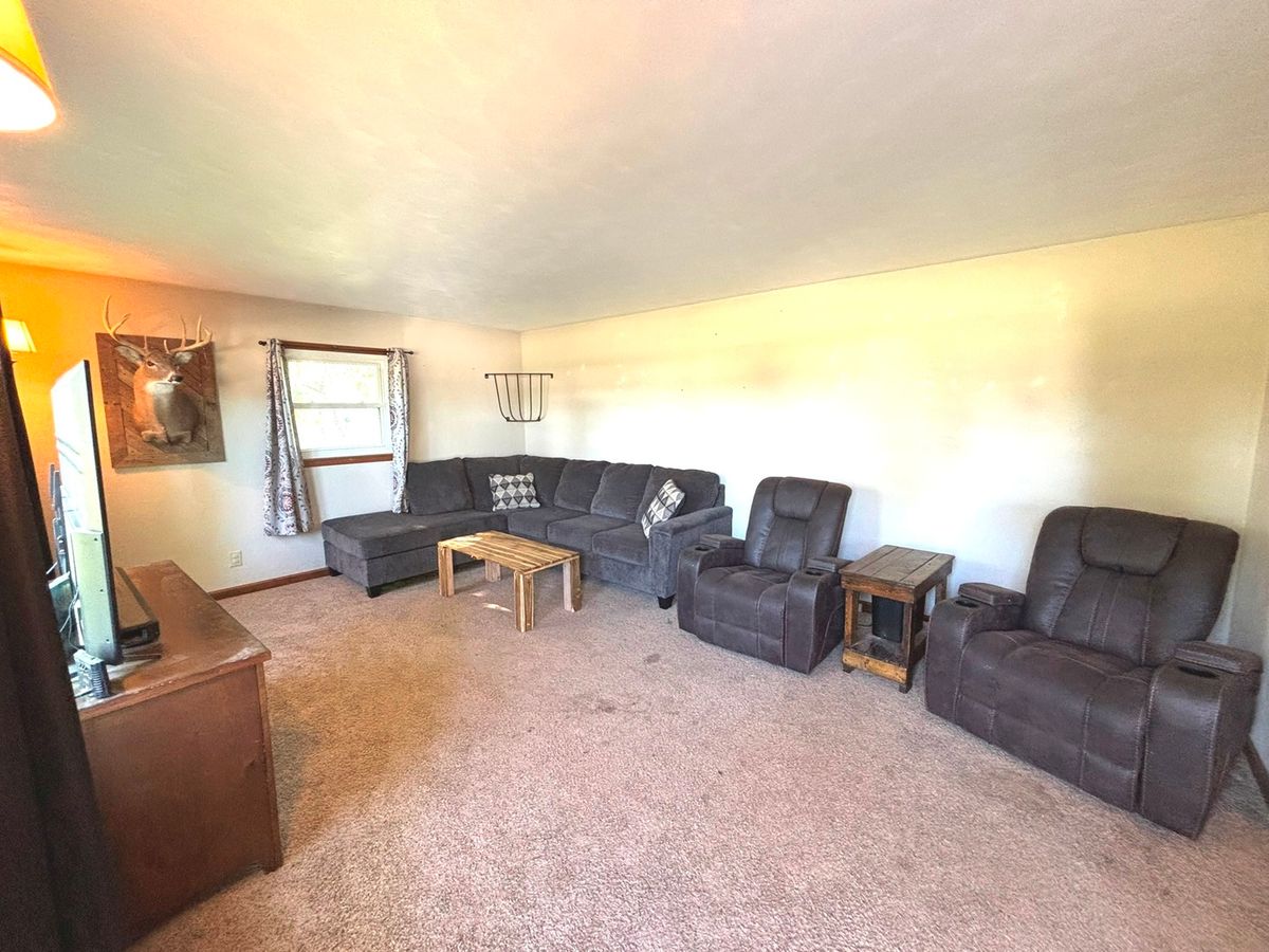 701 Boyd Avenue, Iuka, IL 62849