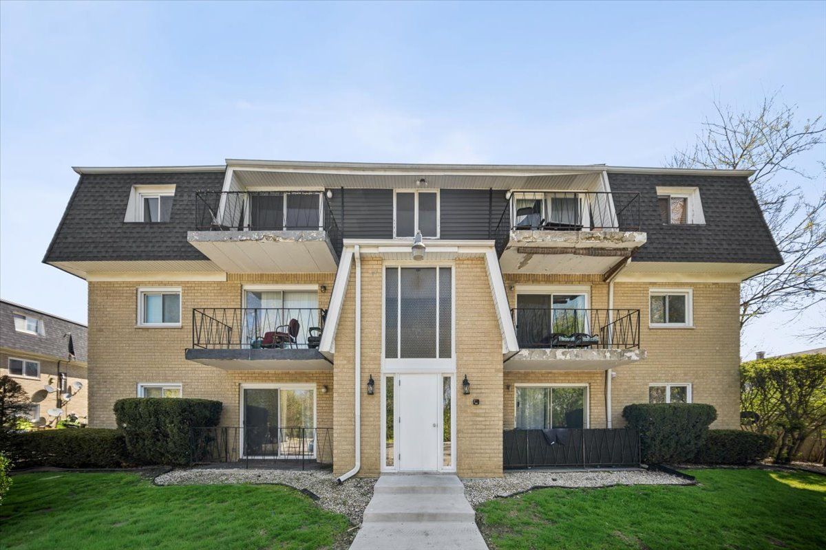 12026 S Kildare Avenue #21 — Alsip, IL 60803