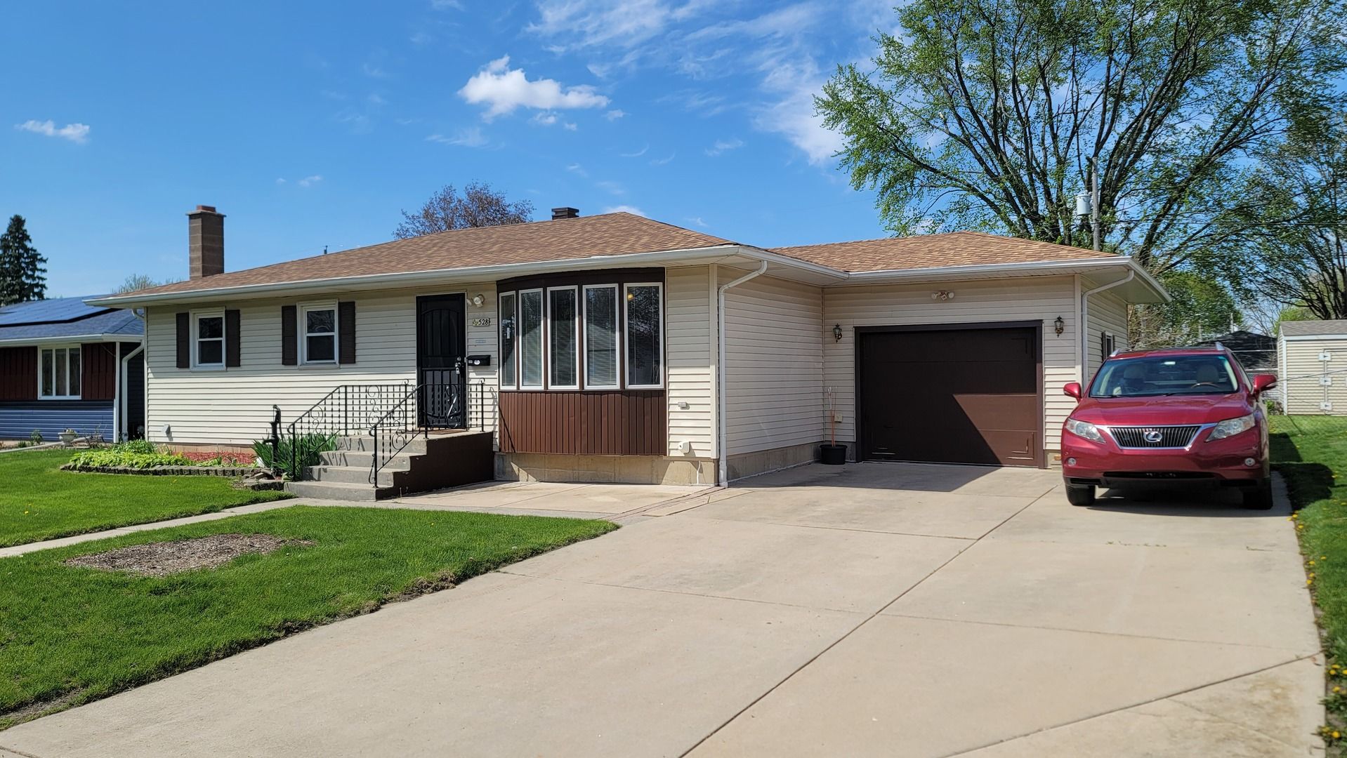 528 Glenwood Drive — Belvidere, IL 61008