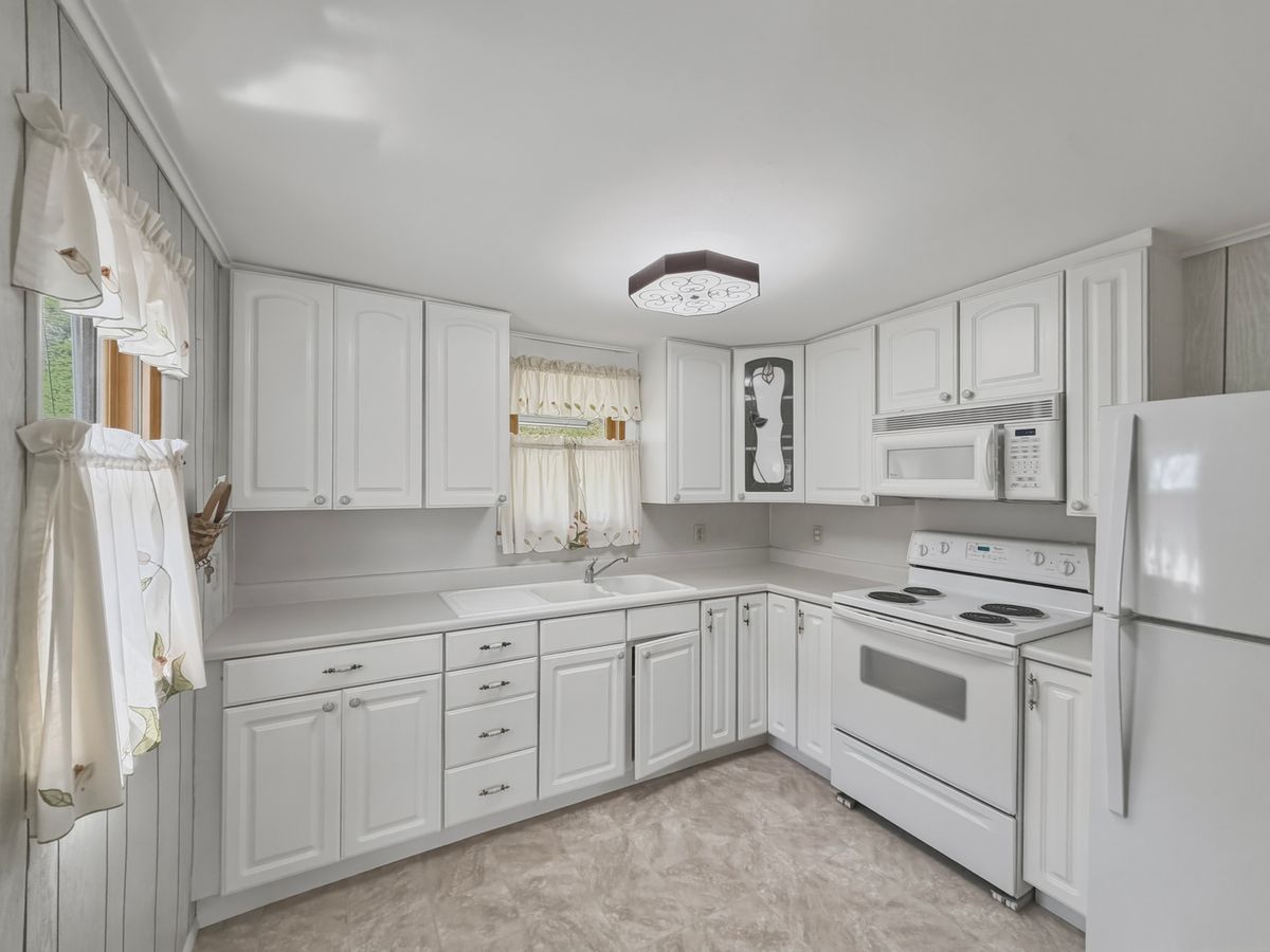201 Diagonal Street, Savanna, IL 61074