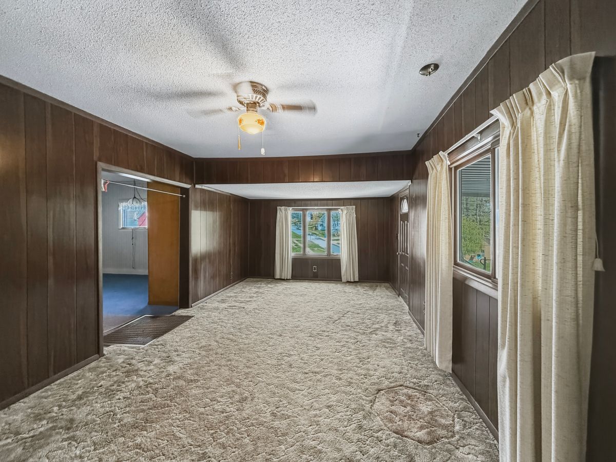 201 Diagonal Street, Savanna, IL 61074