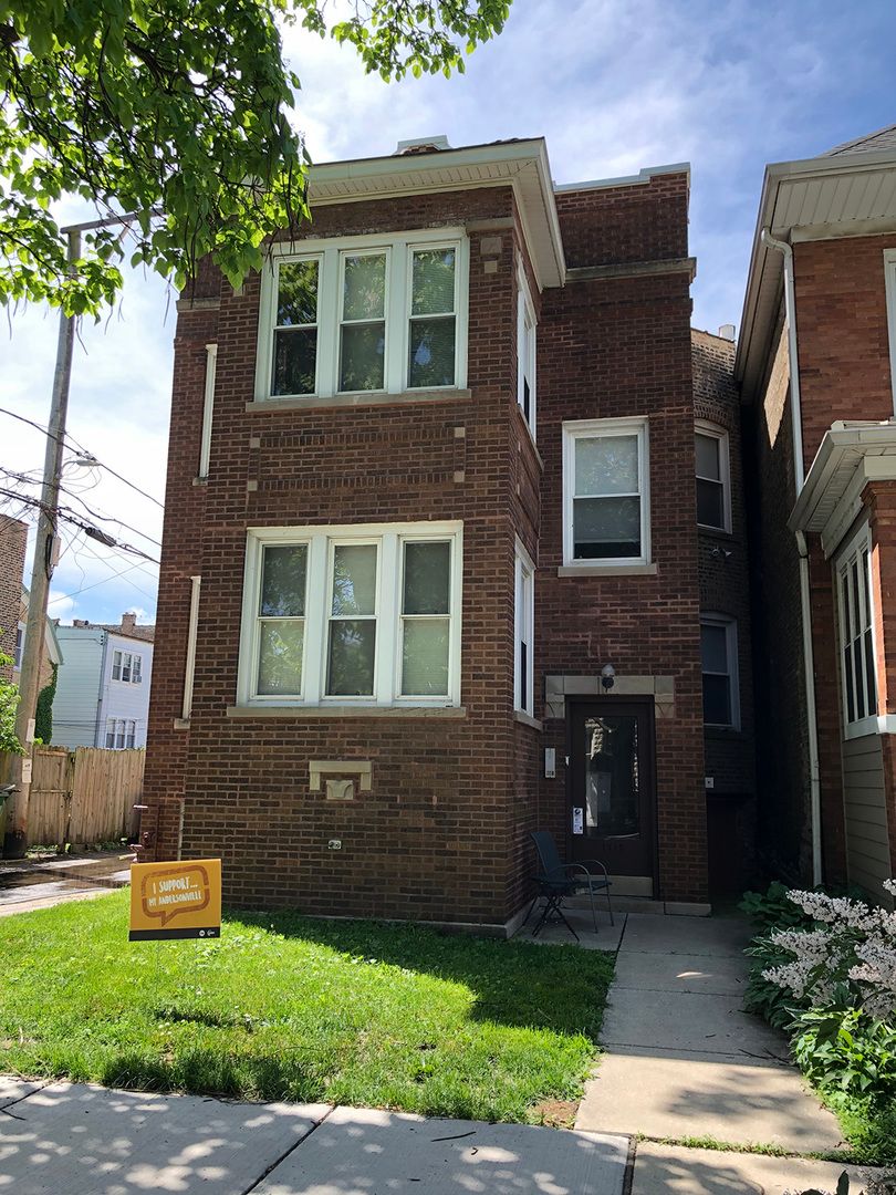 1715 W Rascher Avenue #1 — Chicago, IL 60640