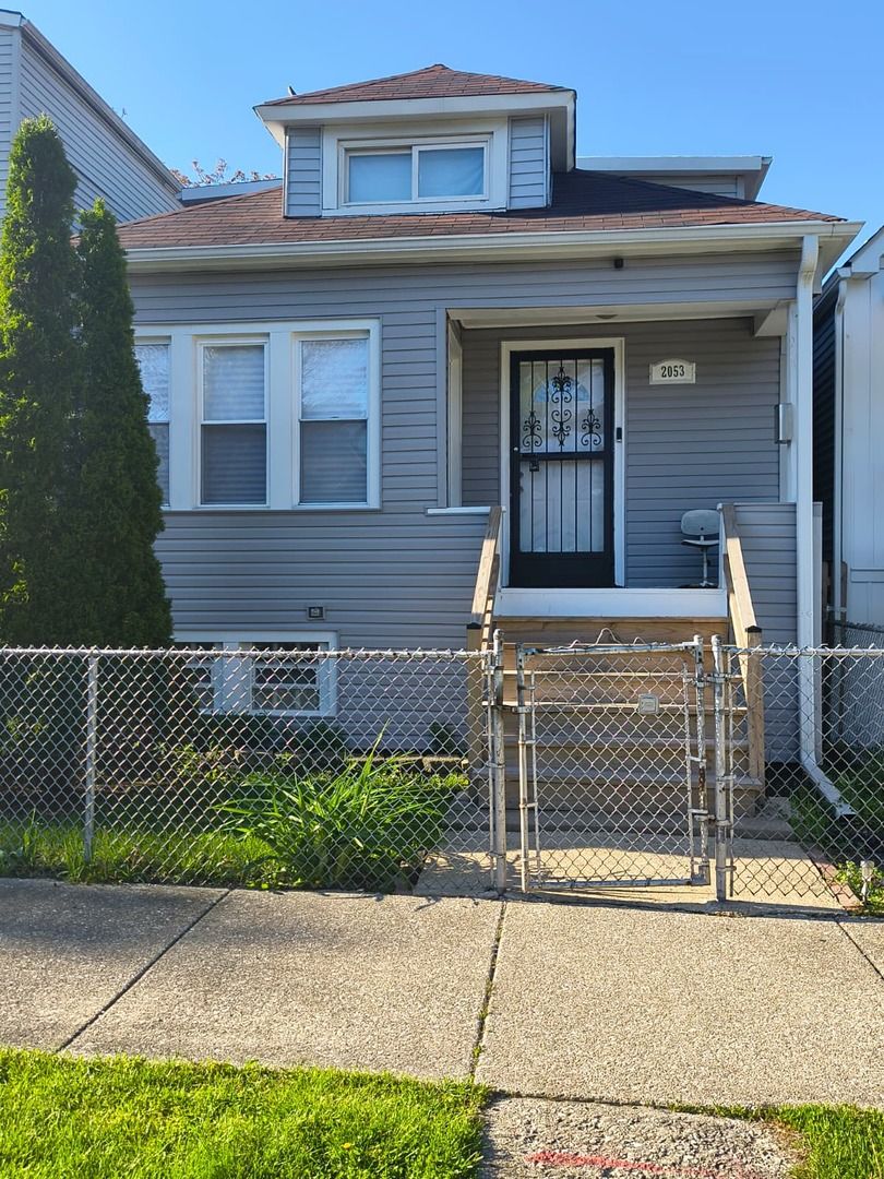 2053 70th Street, Chicago, IL 60636
