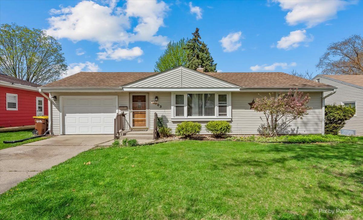 803 Emerson Drive, Rockford, IL 61108