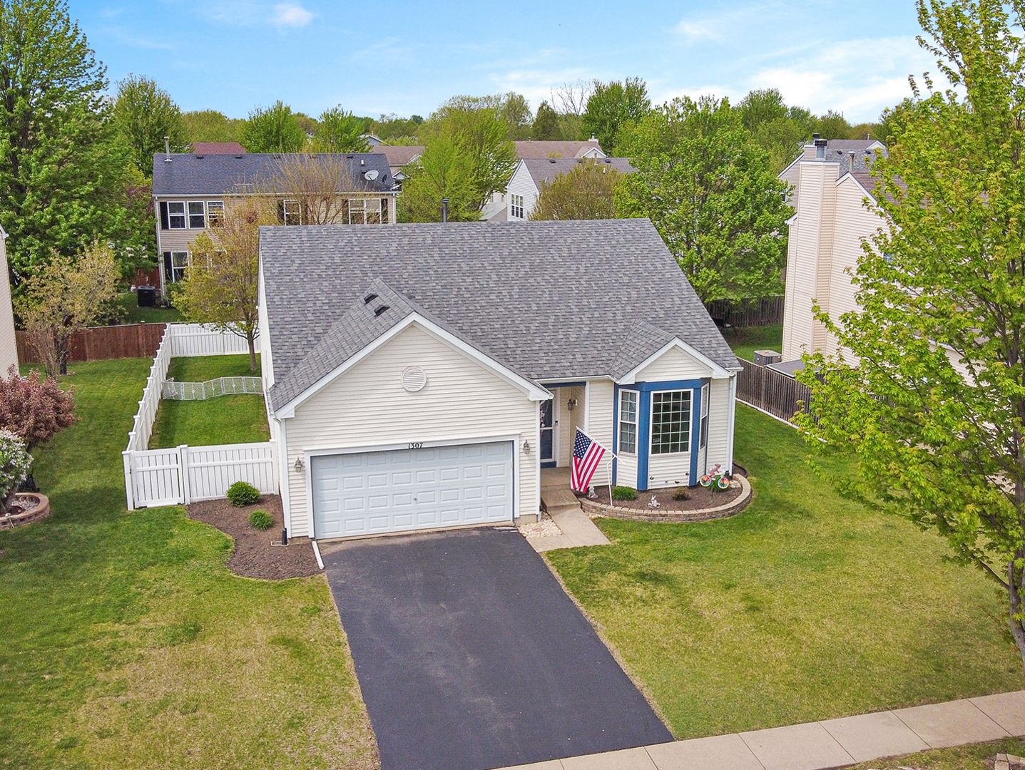 1307 Broadlawn Drive — Plainfield, IL 60586