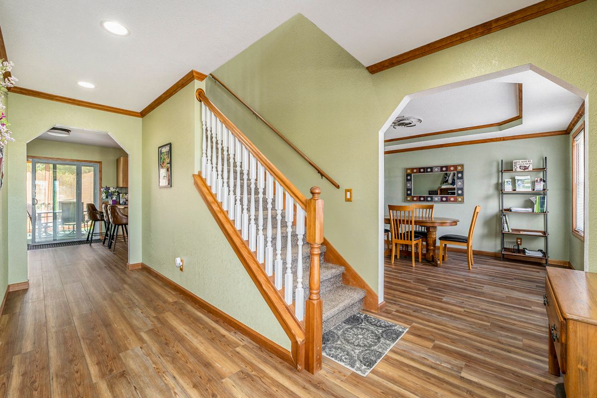 928 N Calumet Avenue, Chesterton, IN 46304