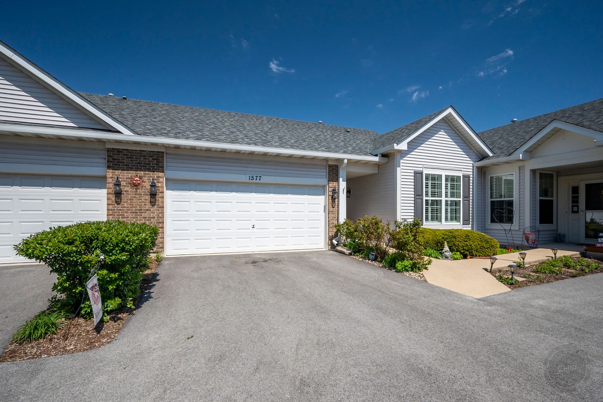 1577 Ludington Circle, Romeoville, IL 60446