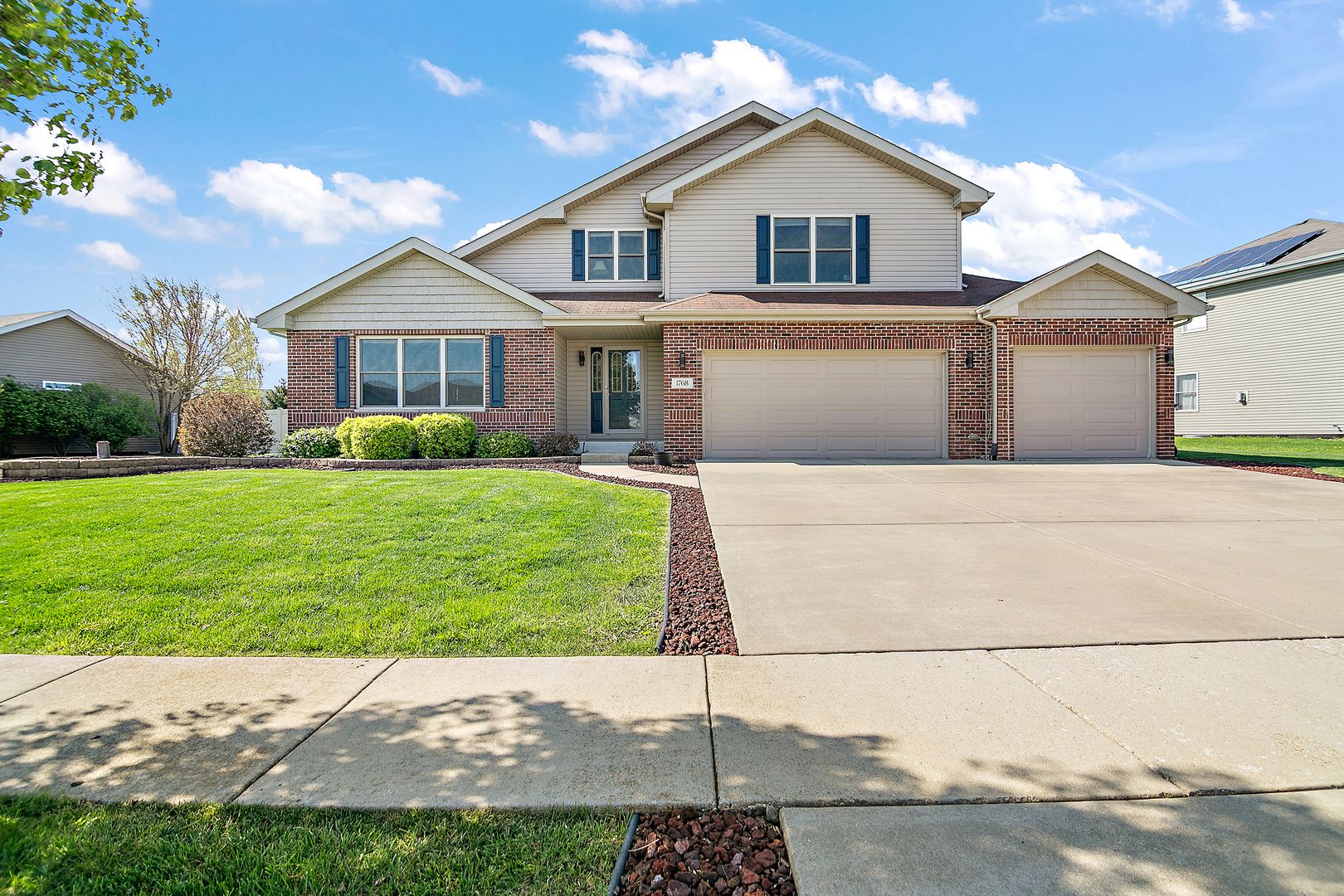 1768 Samantha Lane — Bourbonnais, IL 60914