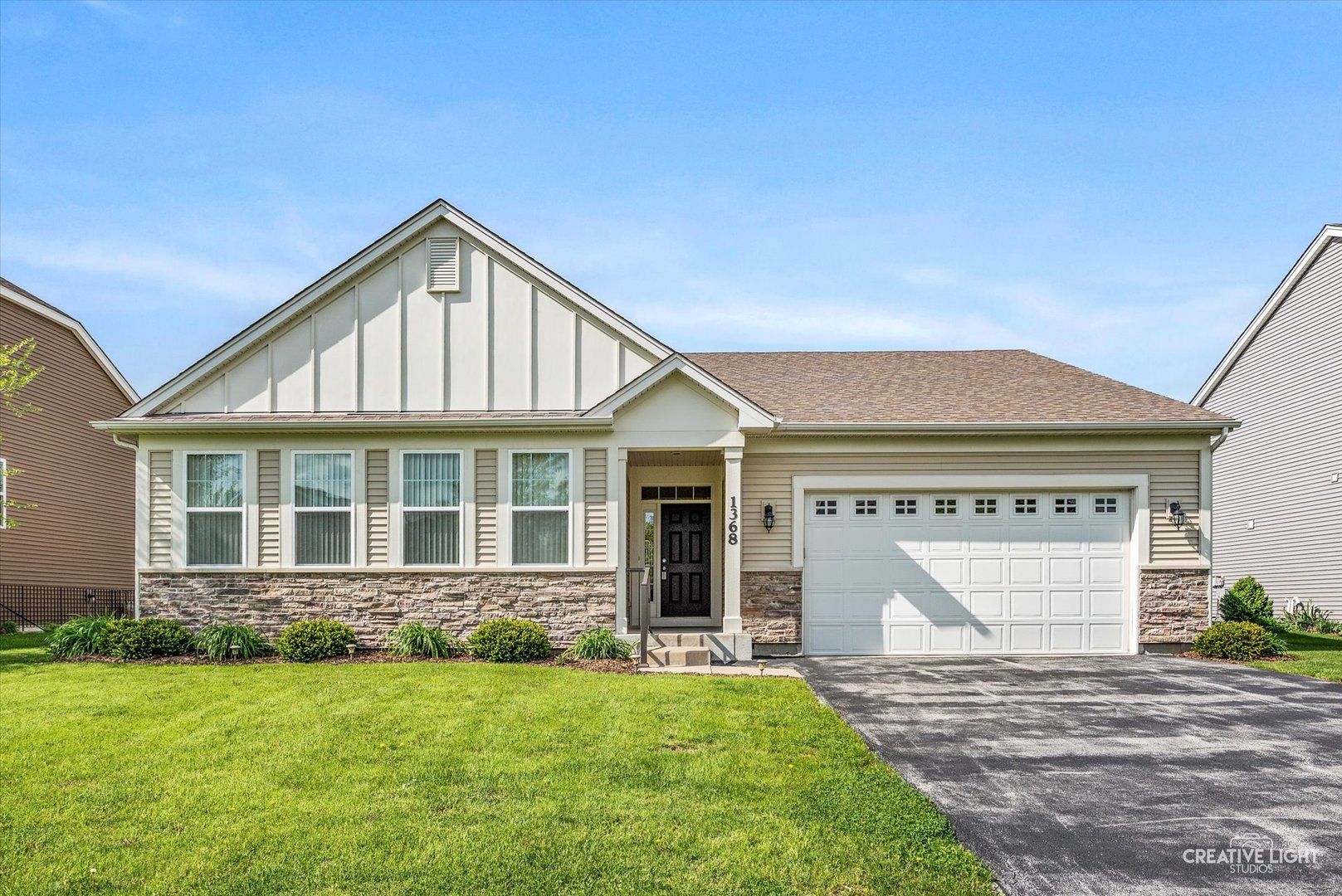 1368 Hearthstone Lane — North Aurora, IL 60542