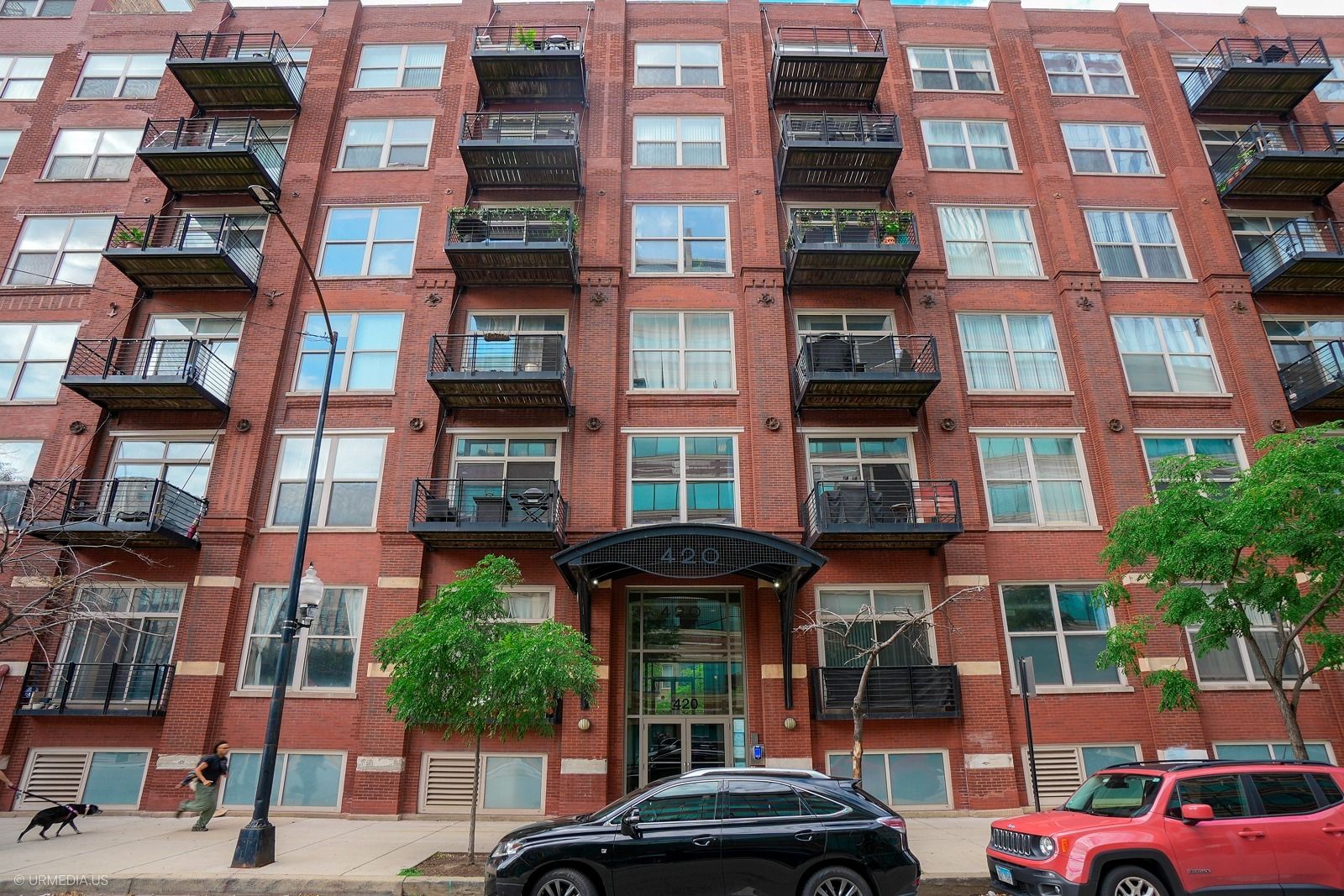 420 S Clinton Street #518 — Chicago, IL 60607