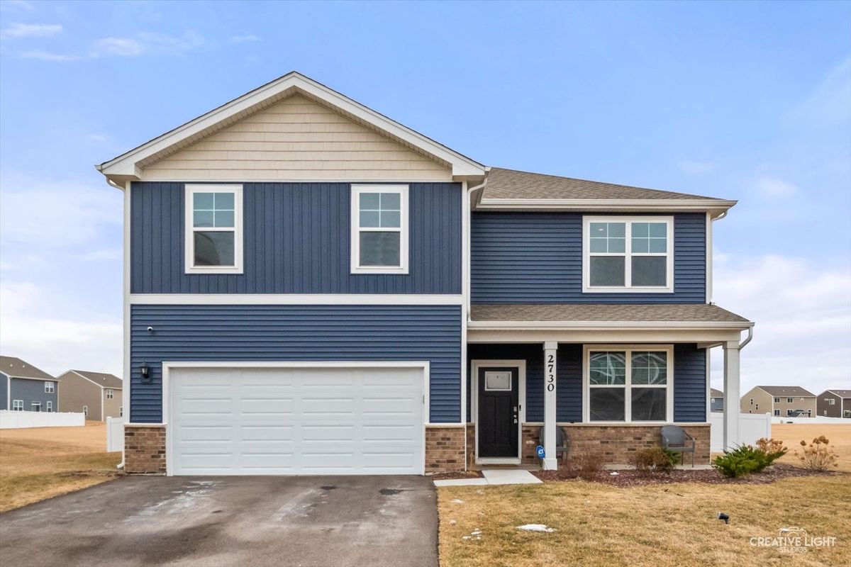 2730 Berrywood Lane, Yorkville, IL 60560