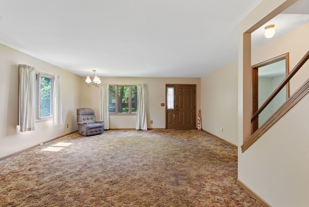 1356 Fifth Street, Montgomery, IL 60538