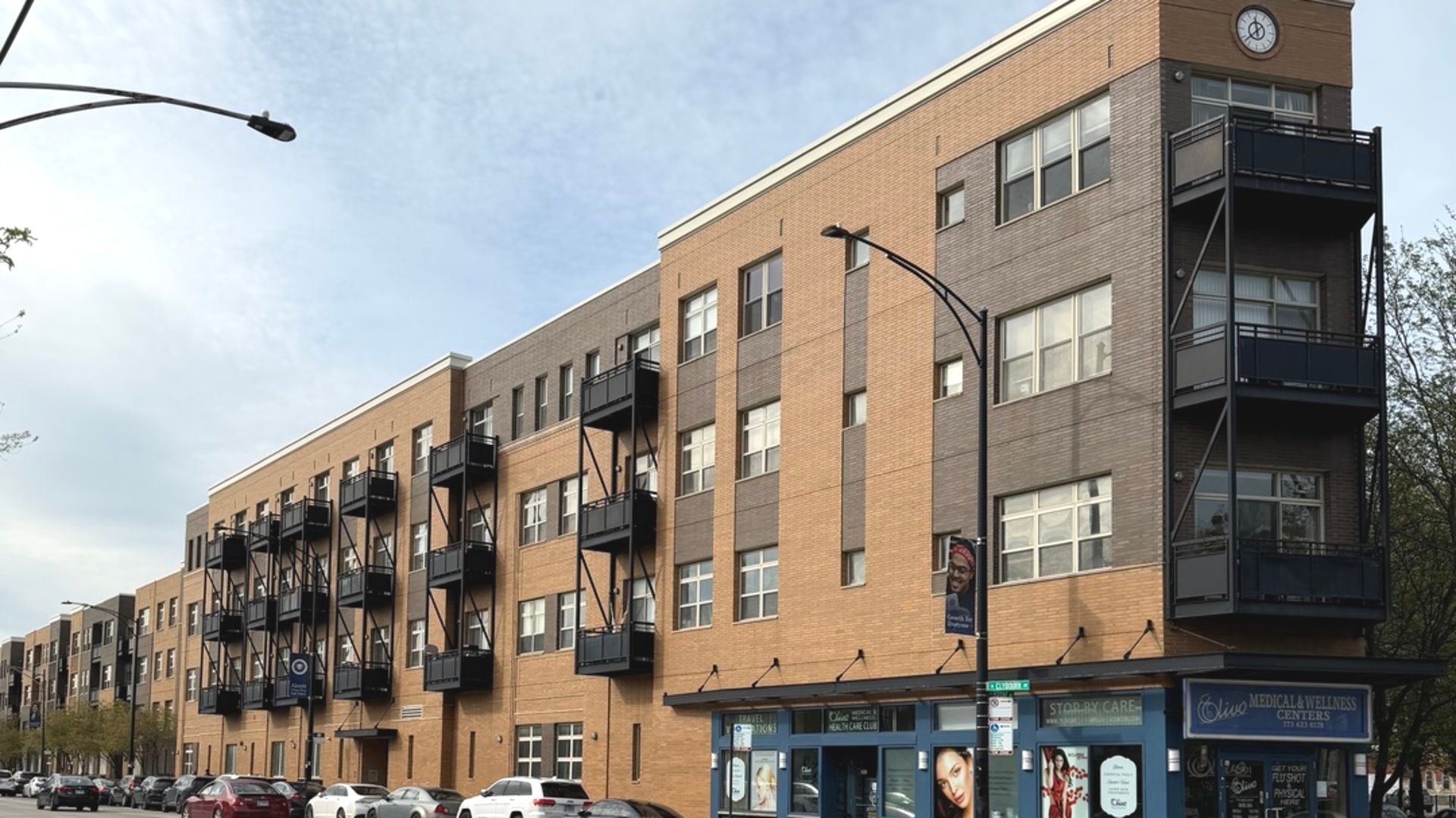 2915 N Clybourn Avenue #409 — Chicago, IL 60618