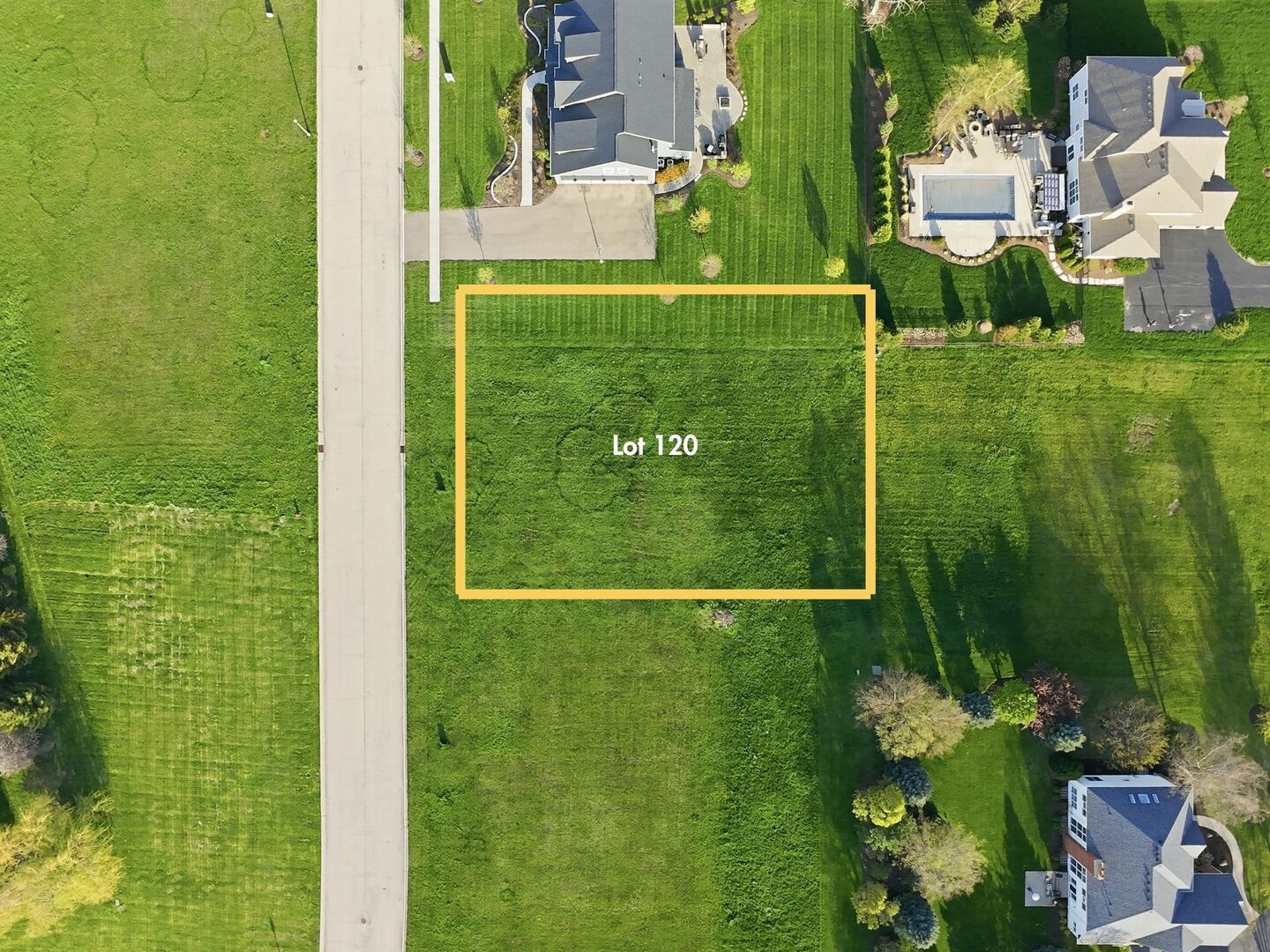 218 Whittemore Drive — Sycamore, IL 60178