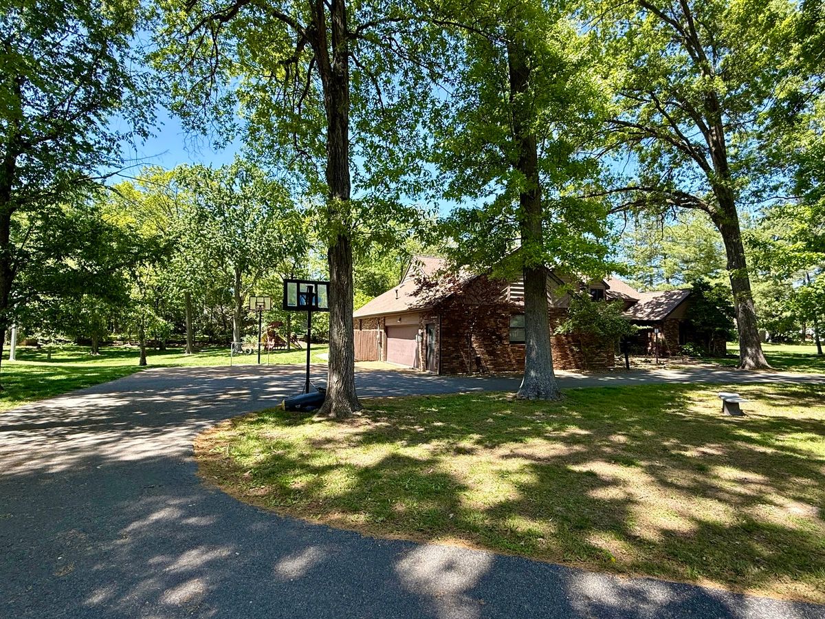 833 N 27th Street, Mt Vernon, IL 62864