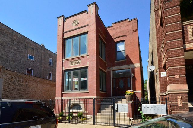 2554 Augusta Boulevard — Chicago, IL 60622