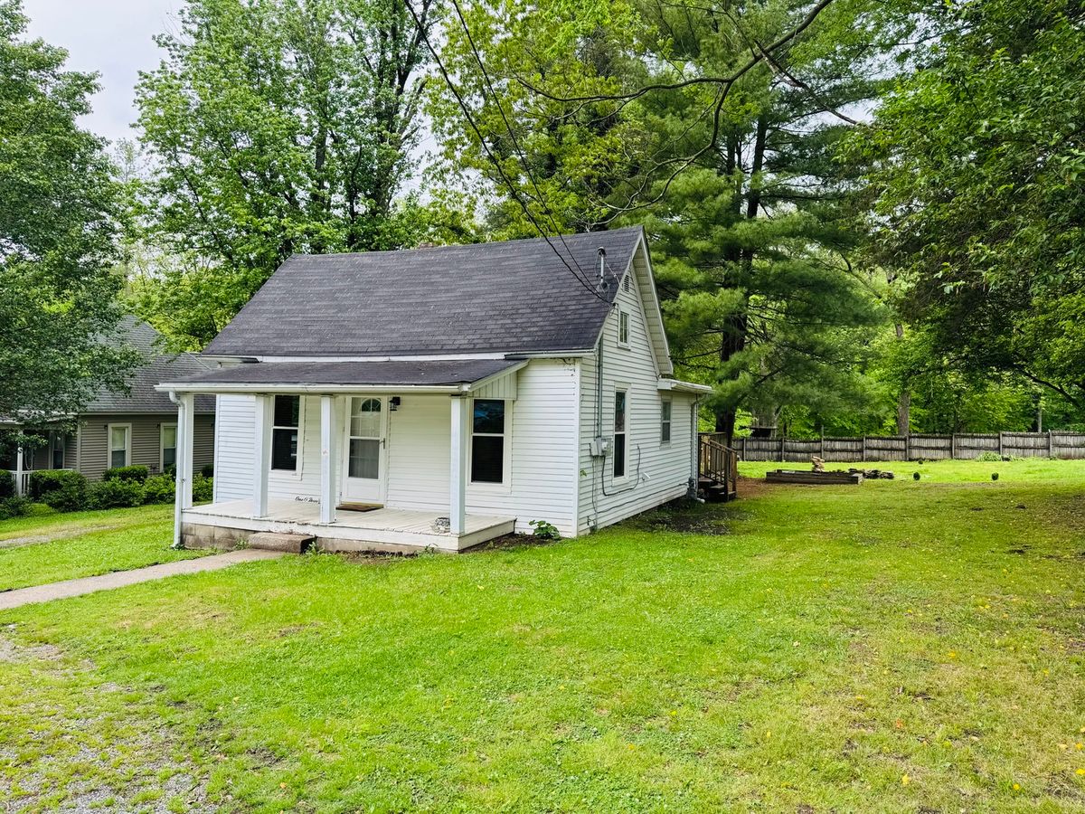 103 Whitlock Street, Jonesboro, IL 62952