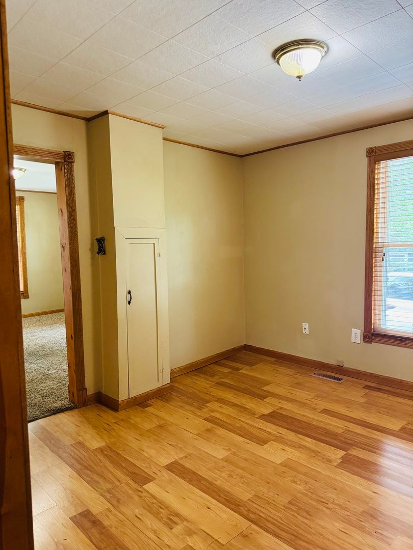 103 W Whitlock Street W, Jonesboro, IL 62952