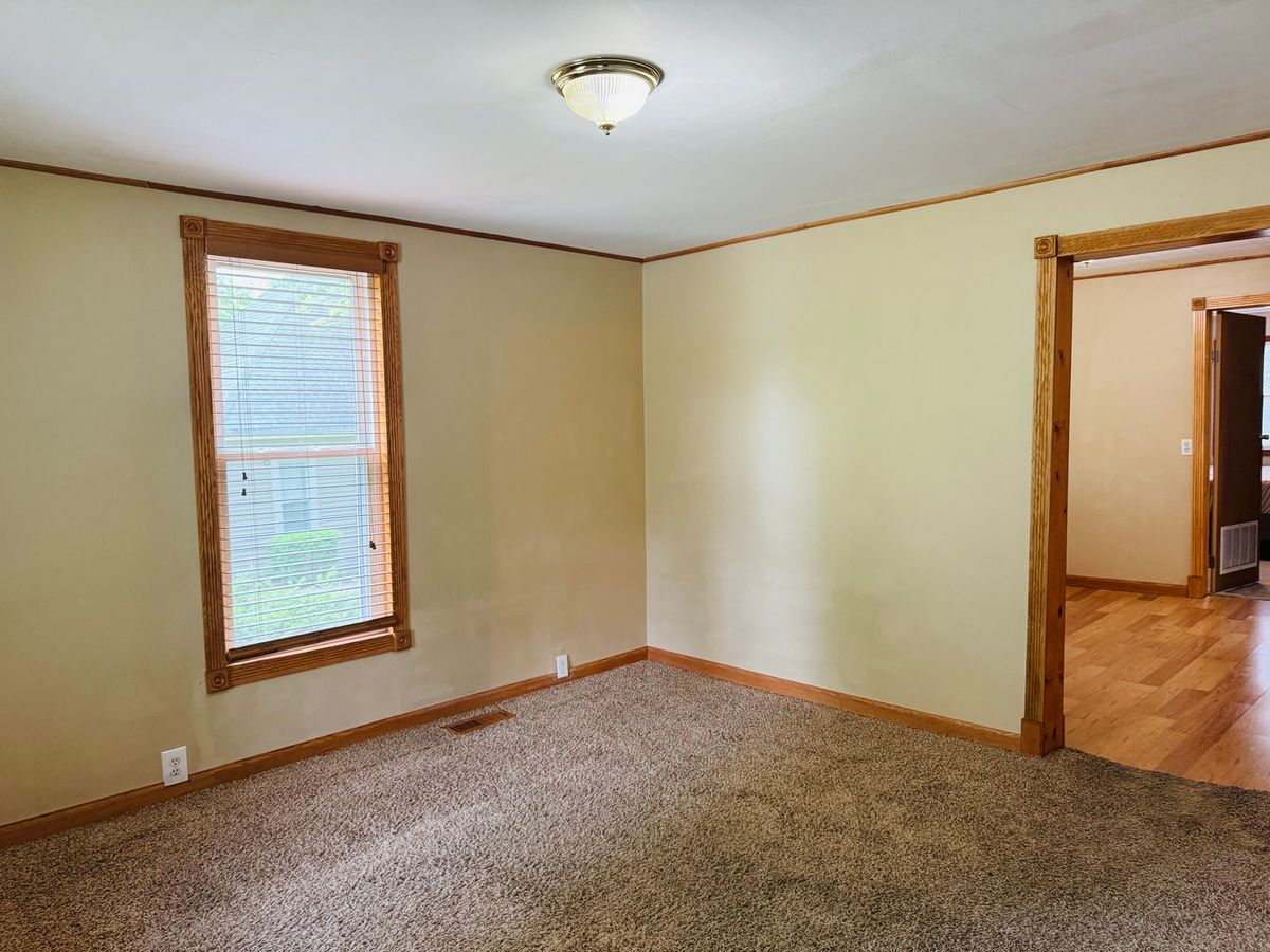103 W Whitlock Street W, Jonesboro, IL 62952