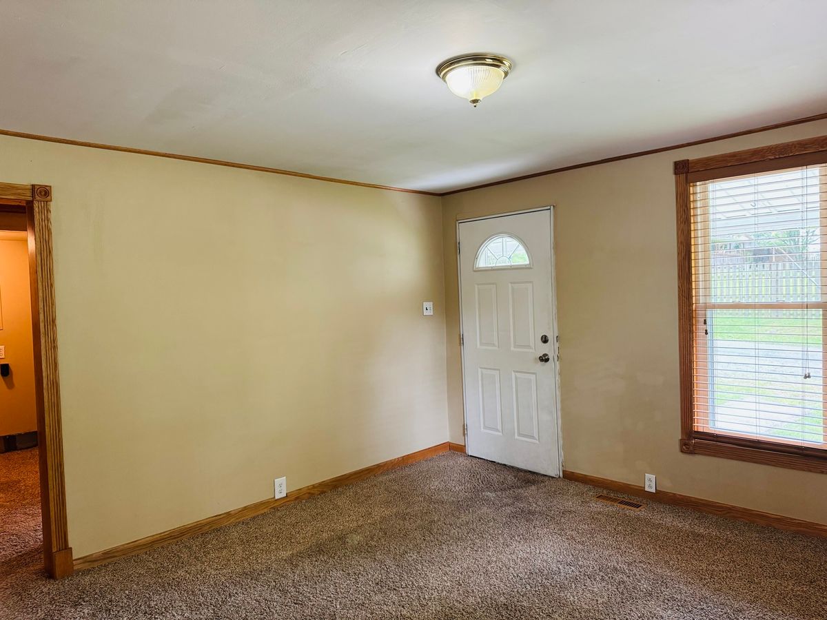 103 W Whitlock Street W, Jonesboro, IL 62952