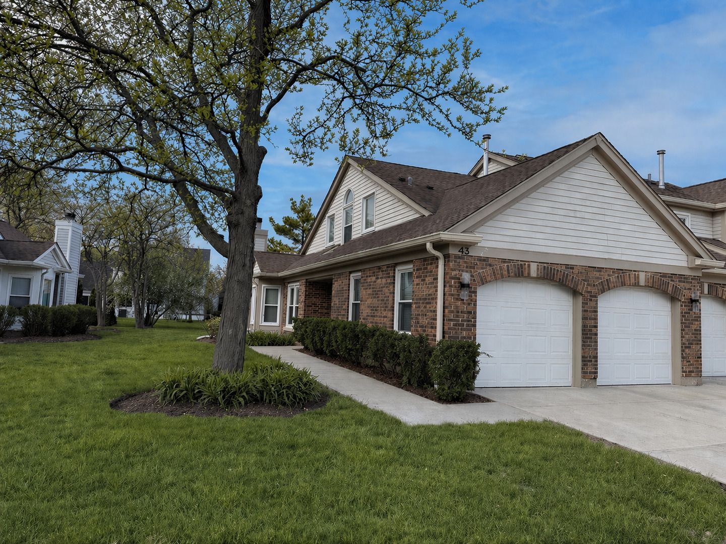 43 Willow Parkway — Buffalo Grove, IL 60089