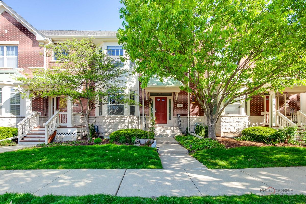 2460 VIOLET Street, Glenview, IL 60026