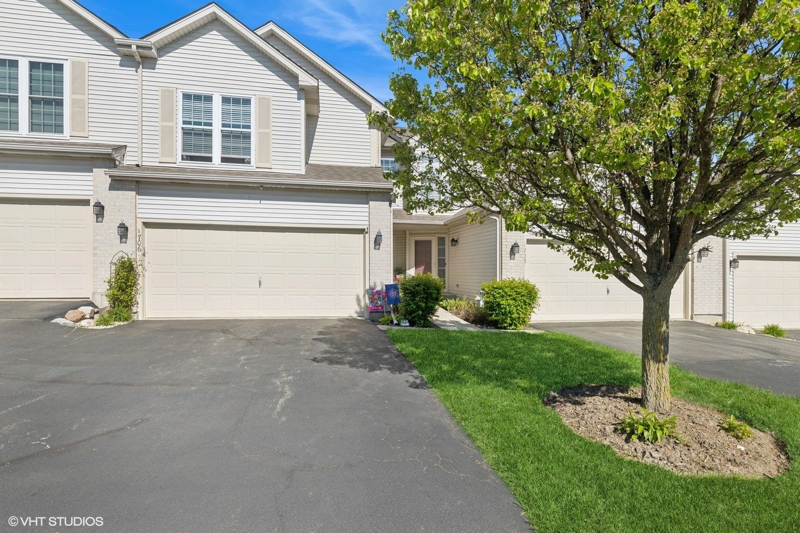 1706 Pine Street #1706 — McHenry, IL 60051