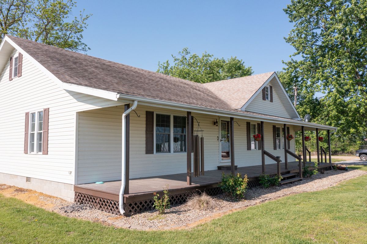 878 County Road 600 N, Sims, IL 62886