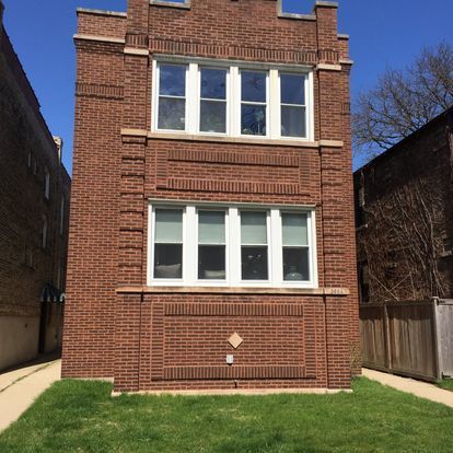 2604 Argyle Street, Chicago, IL 60625
