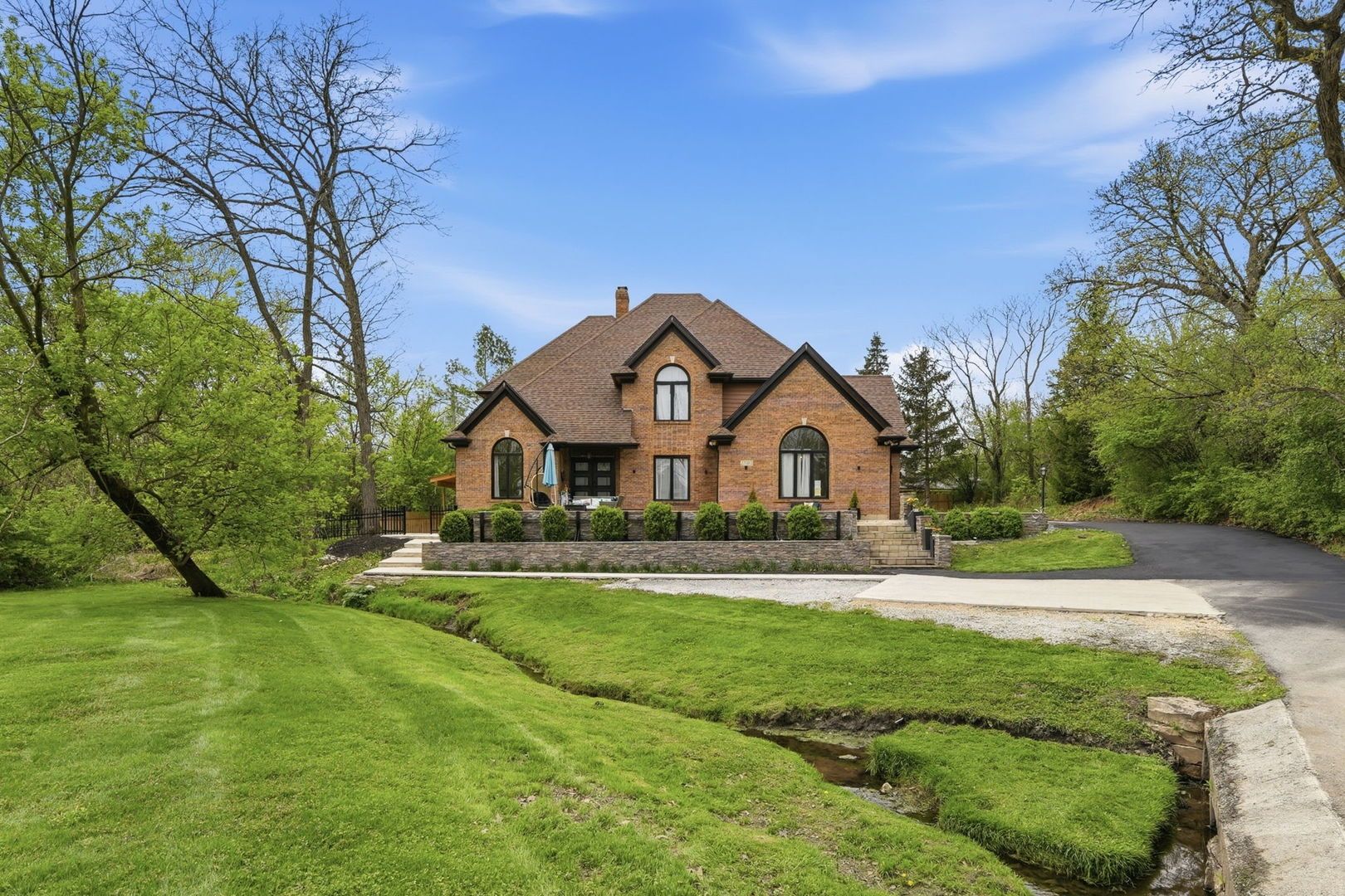 1730 Butterfield Road — Flossmoor, IL 60422