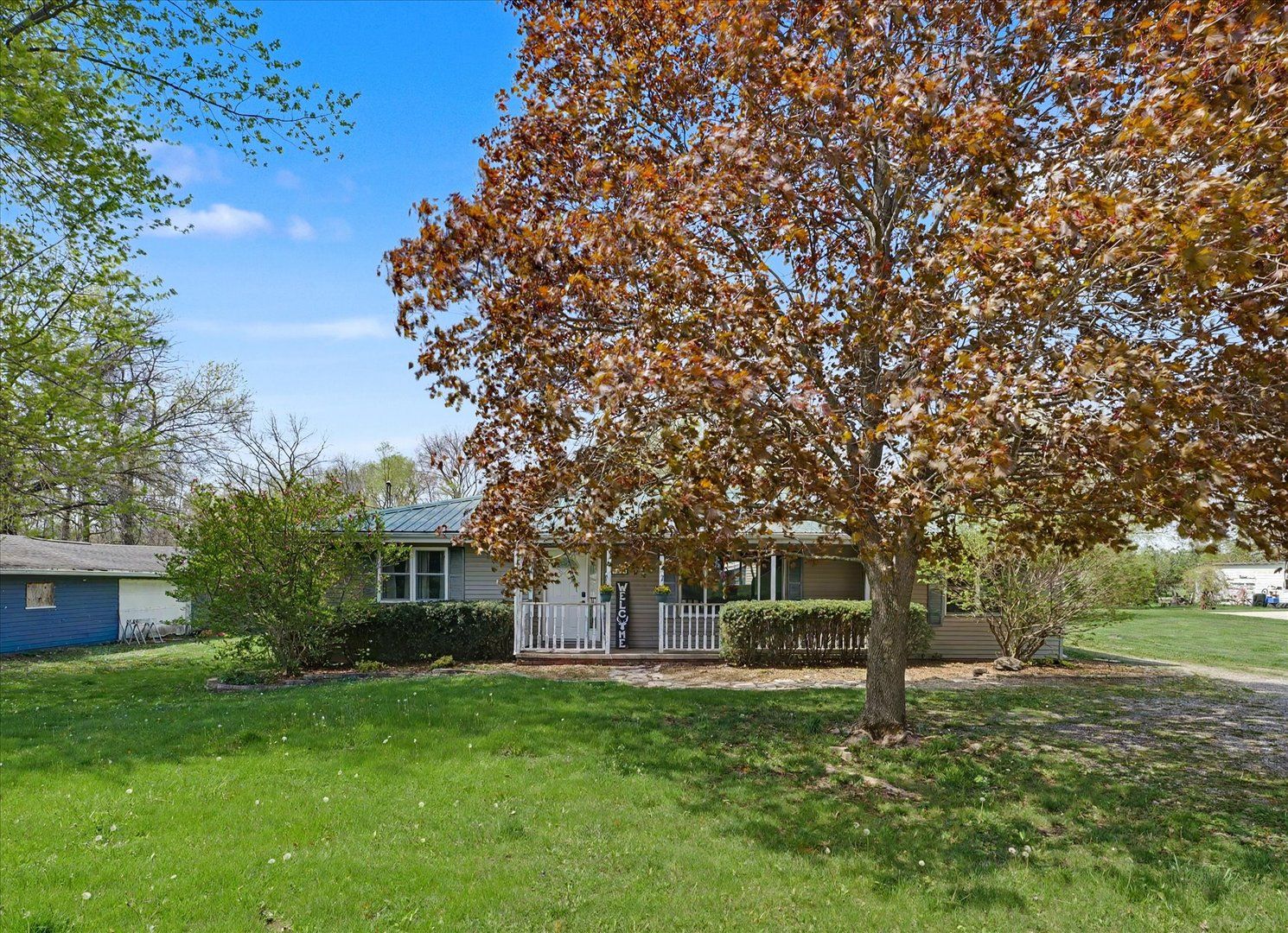 628 Courtland Street — Saybrook, IL 61770
