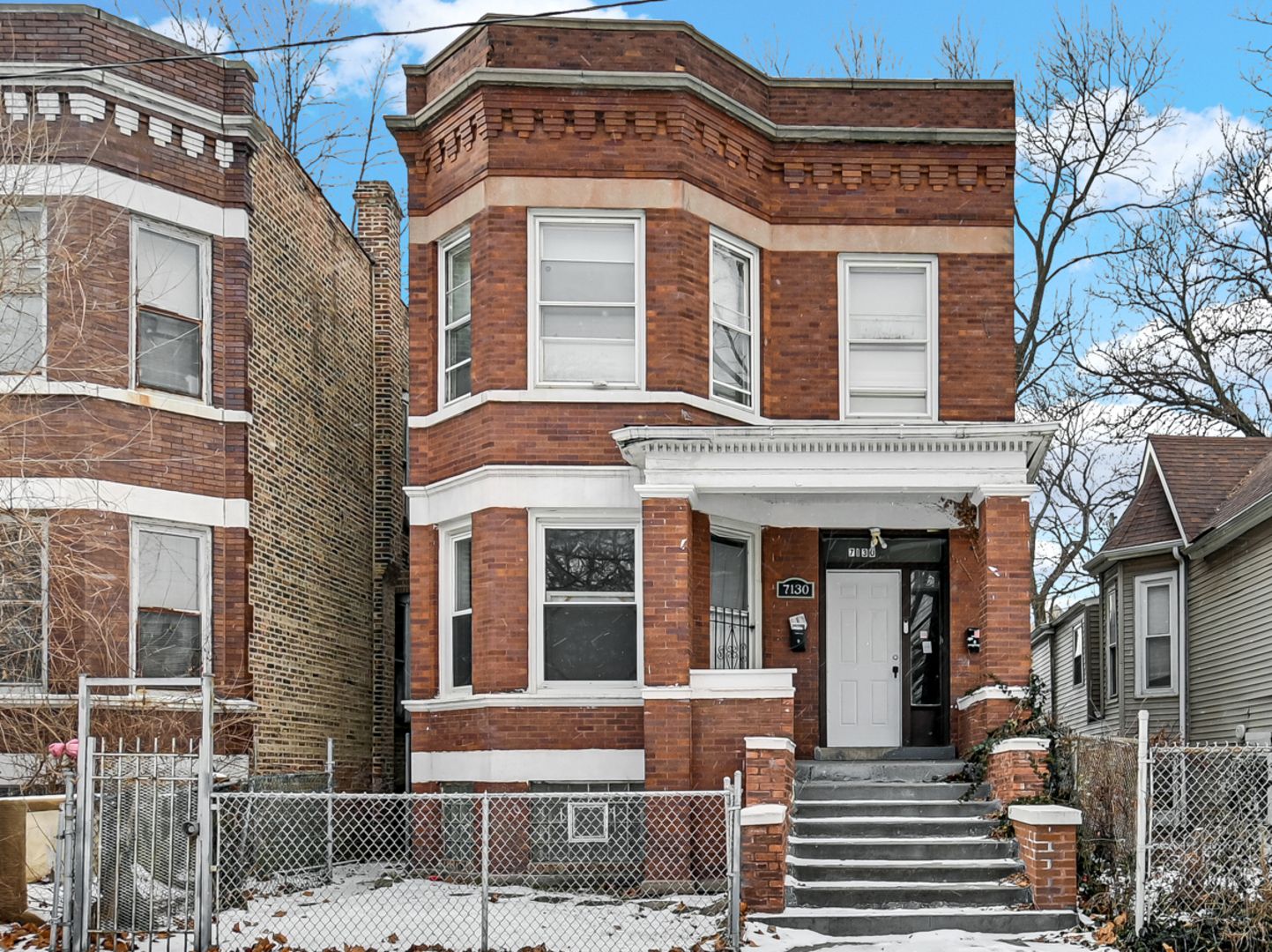 7130 S Langley Avenue — Chicago, IL 60619