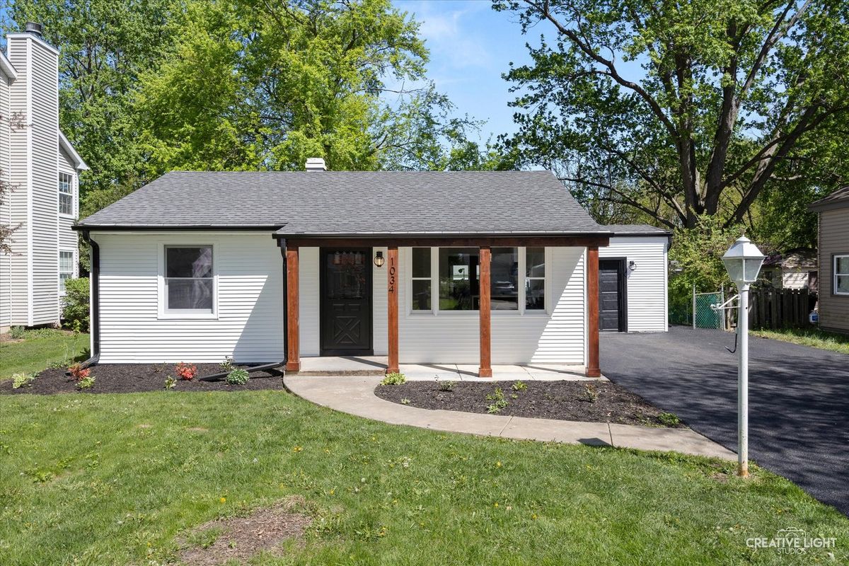 1034 Harrison Street, Batavia, IL 60510