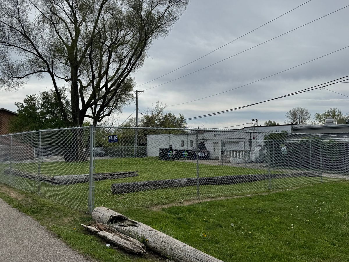 342 W Main Street, Hainesville, IL 60073