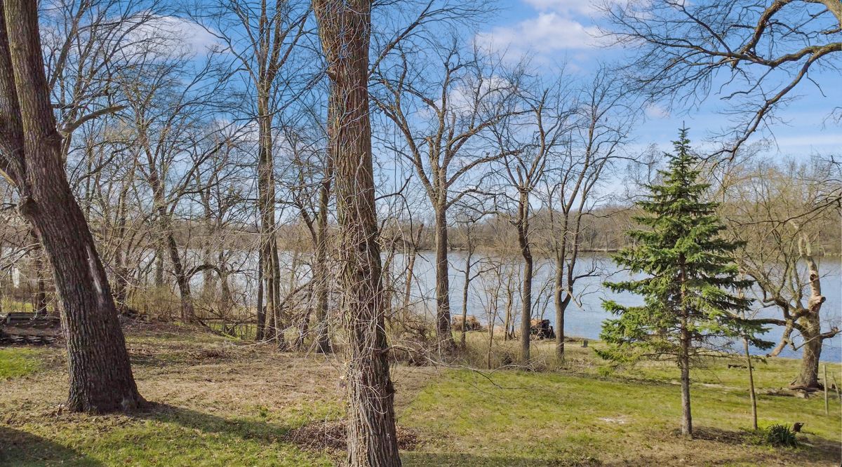 1903 Lakewood Drive, Wilmington, IL 60481