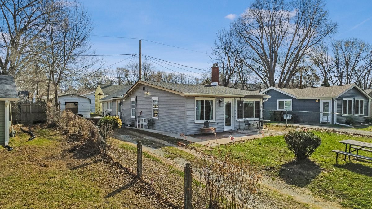 1903 Lakewood Drive, Wilmington, IL 60481