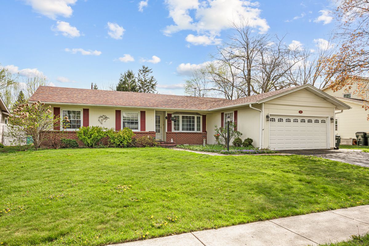 33 Walpole Road — Elk Grove Village, IL 60007